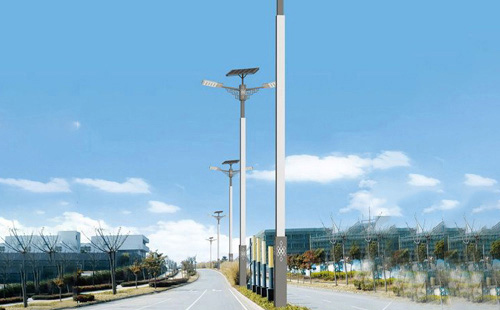 渭源太阳能路灯前半夜亮后半夜暗的真相：控制器分时调光机制