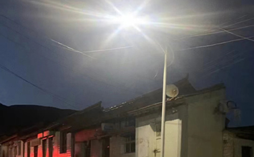 农村院子里最适合的渭源太阳能路灯亮度与安装要点