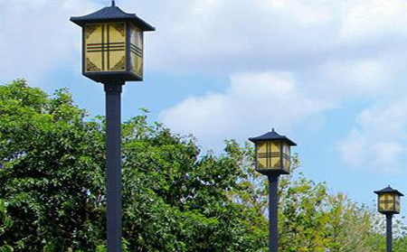 太阳能渭源庭院灯怎么选亮度与续航更耐用